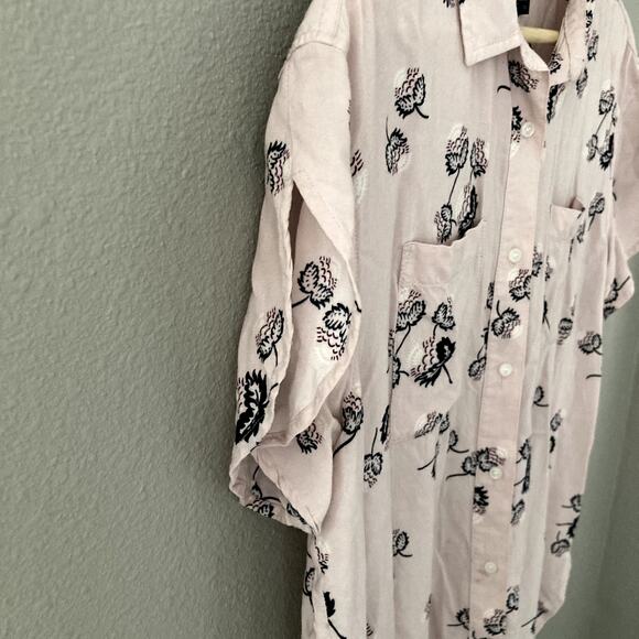 Pendleton Printed Short Sleeve Button Front Blouse - Blush Plum Black - Small - Picture 5 of 12